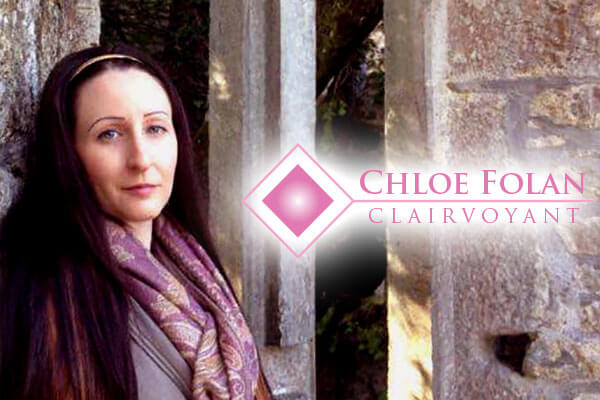 Chloe Folan - Clairvoyant